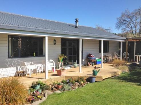 68 Owen Street, Tikokino