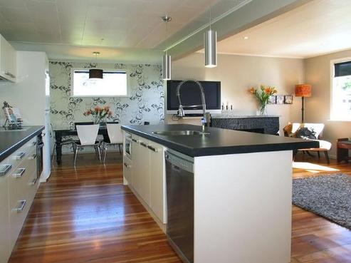 21 Black Rock Road, Newlands