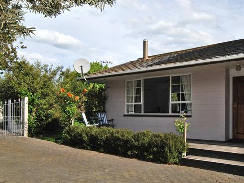 185 Saint Johns Street, Bromley