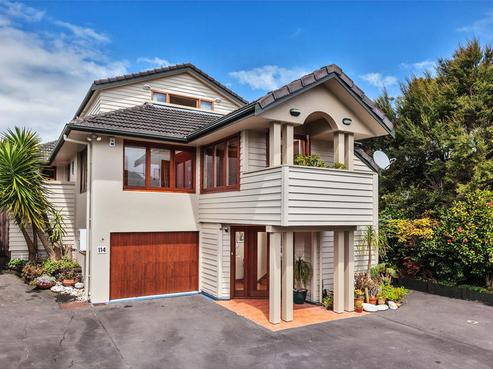 114 Cliff View Drive, Green Bay