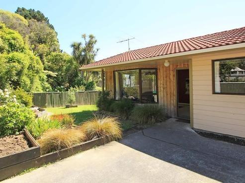 20A Boyd Grove, Naenae