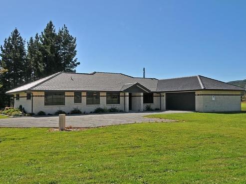 1166C Maymorn Road, Maymorn