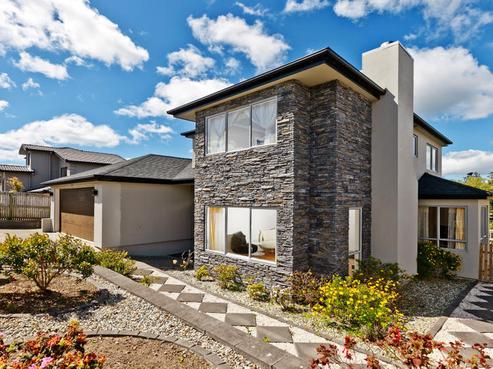 17 Catlins Place, Fairview Heights