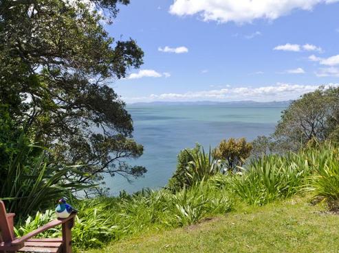 131 Howard Road, Orere Point
