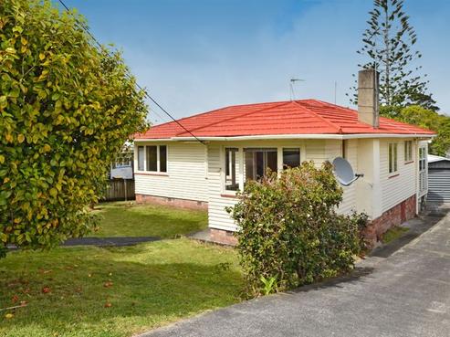 18 Tonkin Drive, Sunnynook