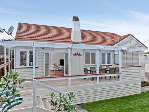 922B Mount Eden Road, Three Kings