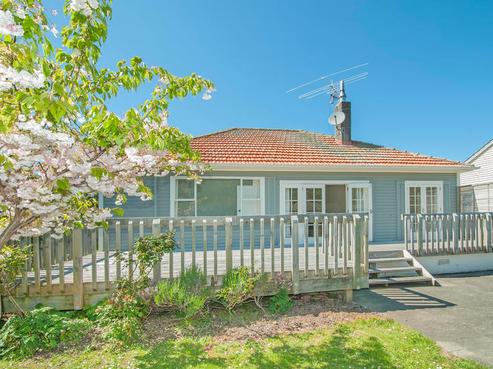 25 Lockwood Crescent, Taita