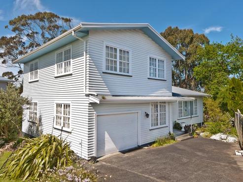 67 Great North Road, Saint Johns Hill