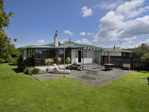 11 Monument Road, Clevedon