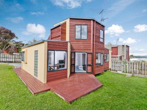 10A Altair Place, Windsor Park