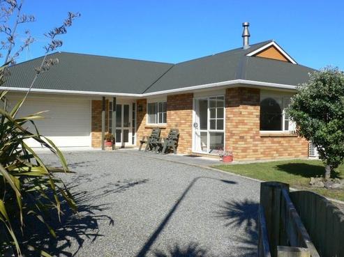 15 Marram Way, Peka Peka
