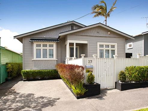 37 Warwick Avenue, Westmere