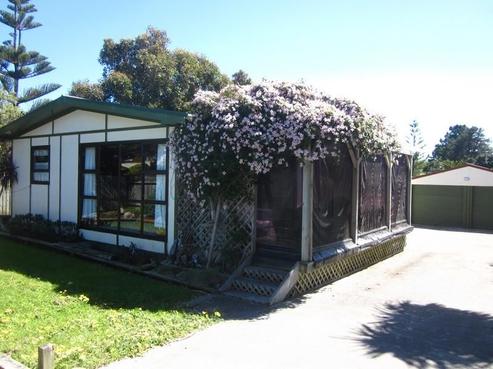 2 Palm Parade, Riversdale Beach