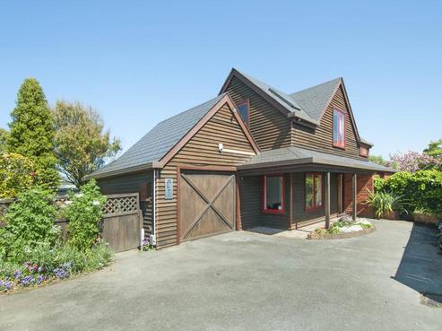 54 Brunswick Street, Central Hutt