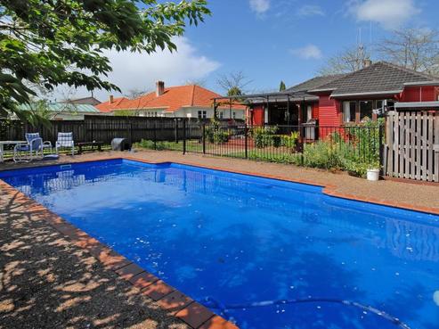 18 Jellicoe Drive, Hamilton East
