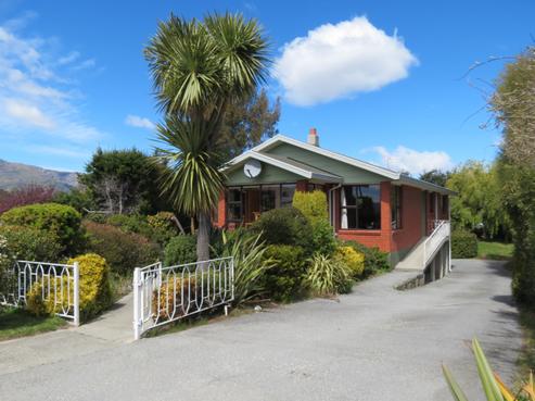 69 Parry Crescent, Lake Hawea