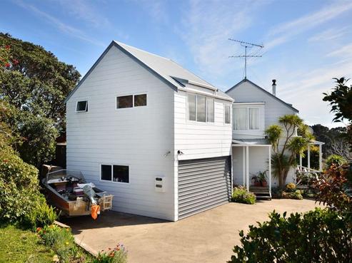 25 Scott Road, Stanmore Bay