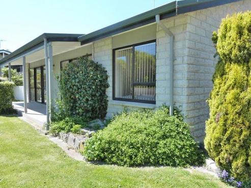 708 Karamu Road South, Raureka