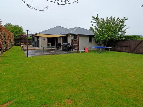 24 Milbrook Place, Chartwell
