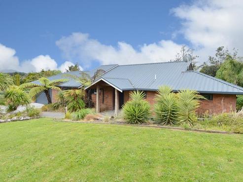 1 Nihotetea Lane, Maunu