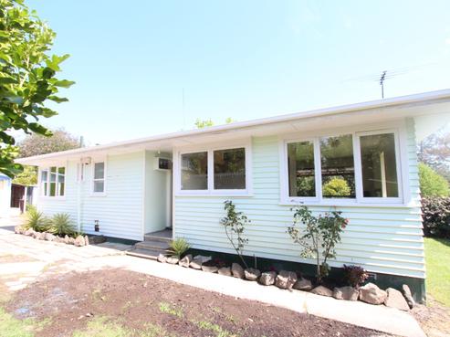 61 Barrys Road, Glendene