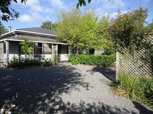 46 Kitchener Street, Martinborough
