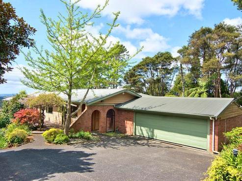 26 Tui Crescent, Waiatarua