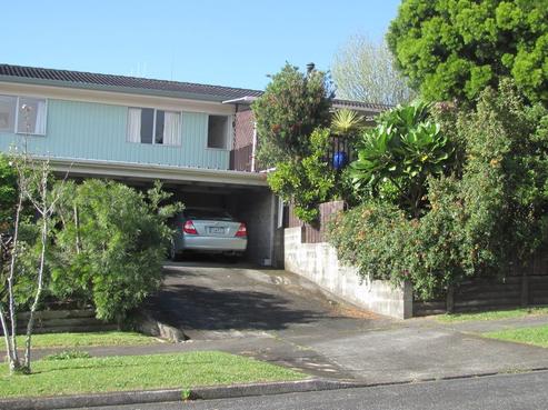 38 Escalona Street, Kamo