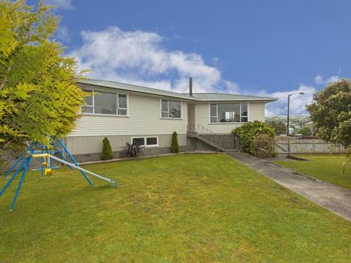 26 Maple Grove, Maungaraki
