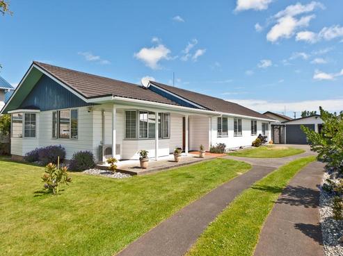 5 Essex Place, Springvale