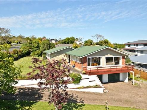 68 Houchens Road, Glenview