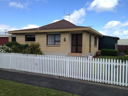 2B Pine Road, Orewa