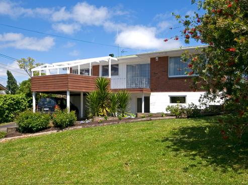 5 Freyberg Place, Howick