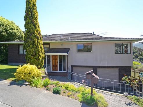 12 Penny Lane, Silverstream