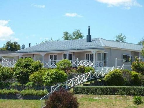 20 Marina Terrace, Kinloch
