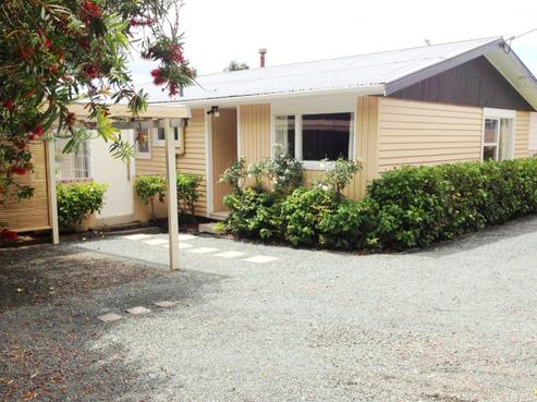366 Whangaparaoa Road, Stanmore Bay