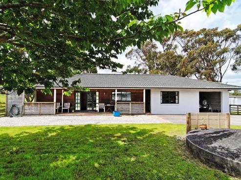 130 Riverhead Road, Kumeu