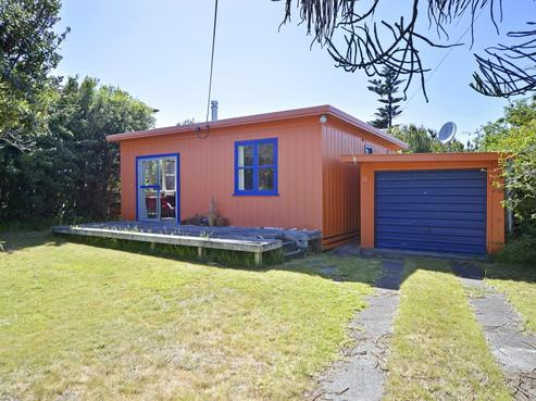 31 Pinedale Crescent, Riversdale Beach
