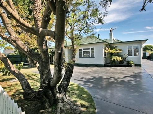 1023 Beatty Street, Mayfair