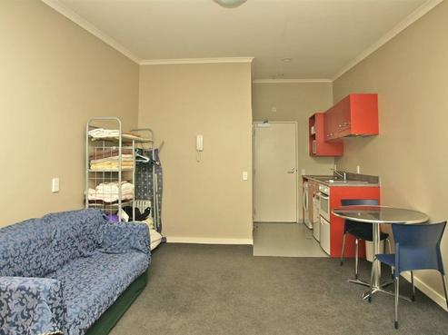 702/5 Aitken Street, Thorndon