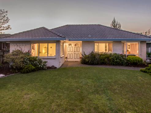 16 Matterhorn Crescent, Northpark