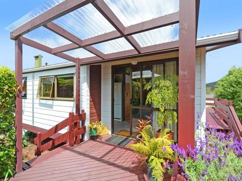 31B Roband Crescent, Brown Owl