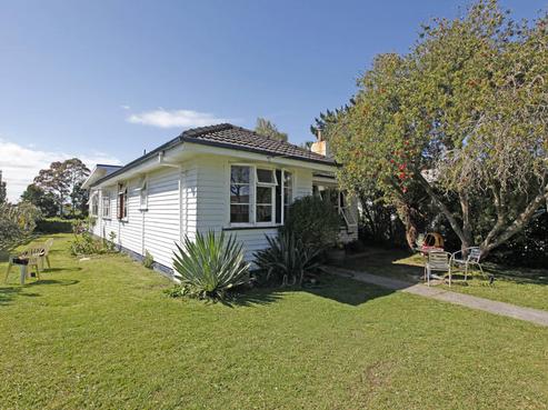 36 Barrie Crescent, Silverdale