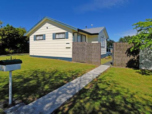 93 Fairview Street, Chartwell