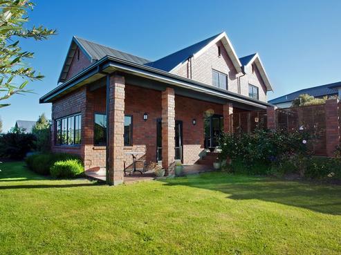 26 Sunninghurst Drive, Fairfield