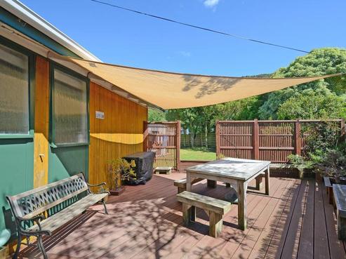 190 California Drive, Totara Park