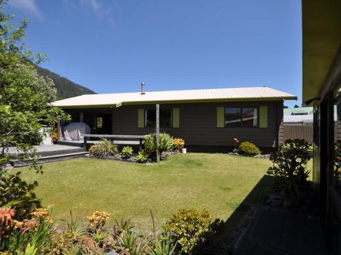 11 Beaumont Green, Pauanui