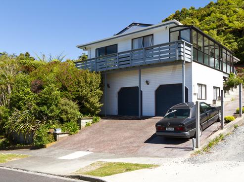 61 Viewmont Drive, Harbour View