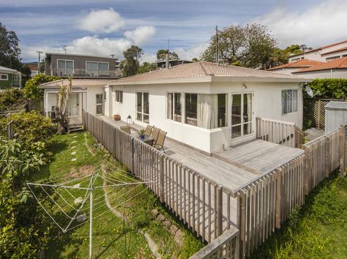 2/276 Sunset Road, Windsor Park
