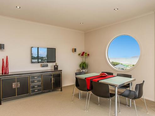 17/4 Seaview Road, Paraparaumu Beach
